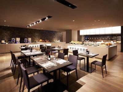 Shilla Stay Seodaemun Сеул Екстериор снимка